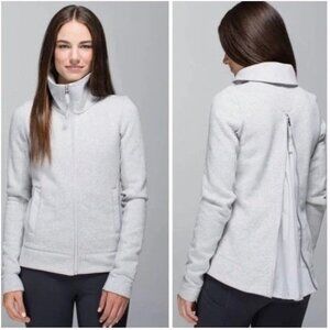 Lululemon En Route Jacket in Heathered Light Grey Size 8